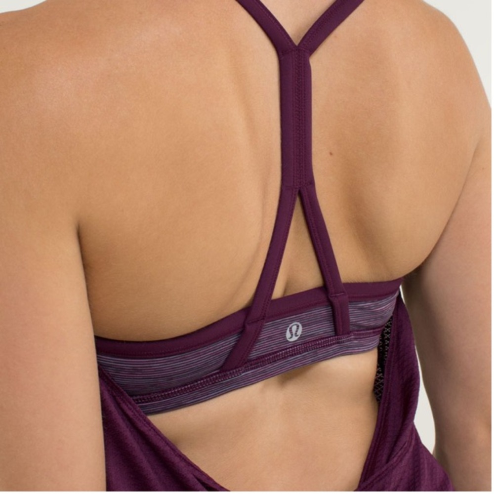 Lululemon C.Y.B Tank
Size 6 - Picture 4 of 6